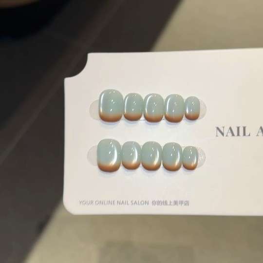 Petal & Pop Burgundy Blossom Elegant Press-On Nails