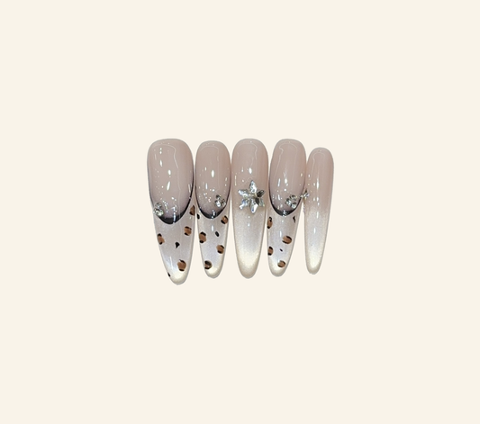 Champagne Mousse Elegant Press - On Nails